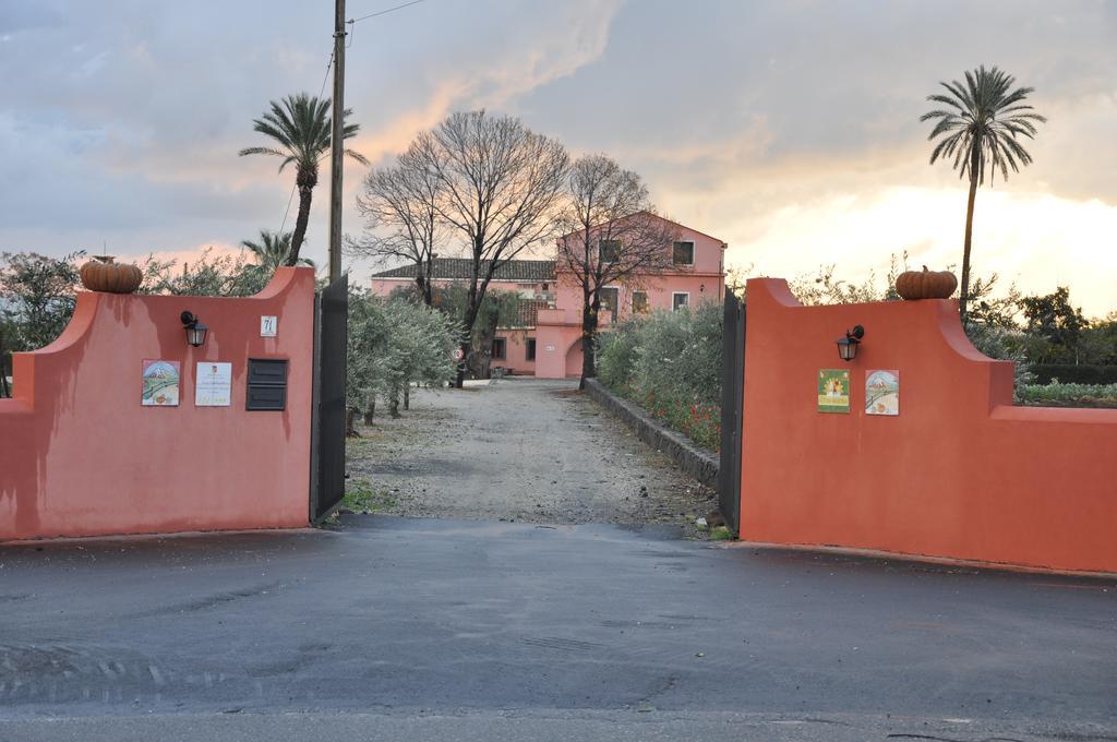 Agriturismo dell'Etna Riposto Esterno foto